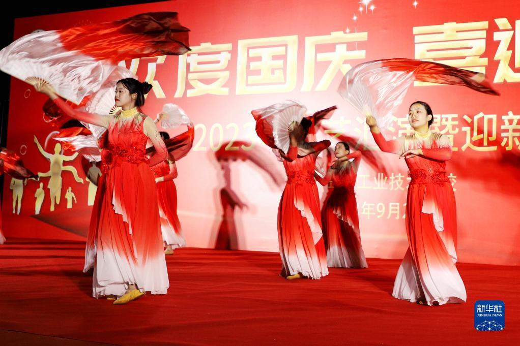 2018最新白菜全迅娱乐网